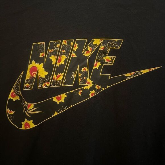 COPY - Nike N98 Floral Tee - Picture 6 of 6